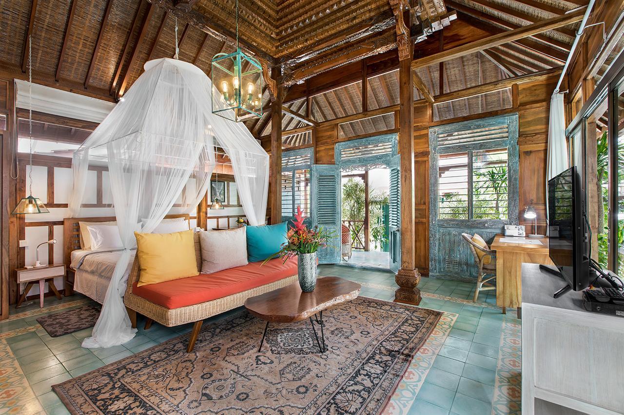 Villa Kampung Lestari *